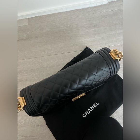 Chanel le boy new medium black bag - Picture 11 of 15